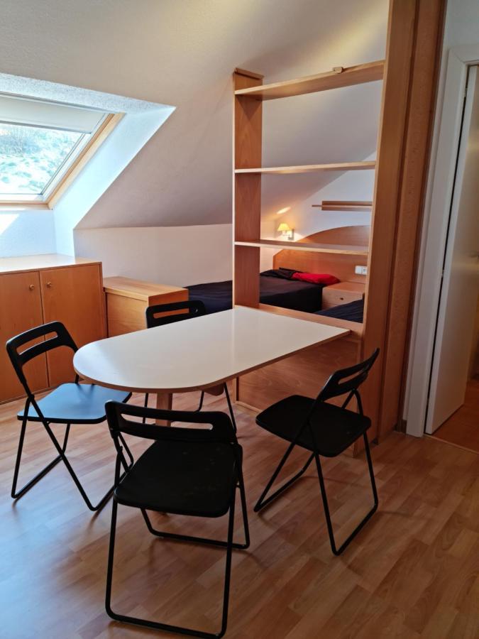 Baqueira Estudio Loft A Pie De Pista บาเกย์รา-เบเรต ภายนอก รูปภาพ