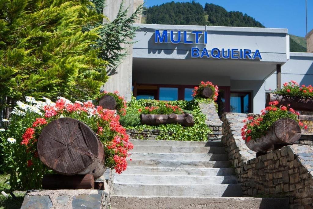 Baqueira Estudio Loft A Pie De Pista บาเกย์รา-เบเรต ภายนอก รูปภาพ